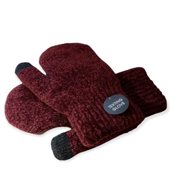Sag Harbor Women’s Burgundy Chenille Beanie & Texting Mitten Set - Picture 3 of 4